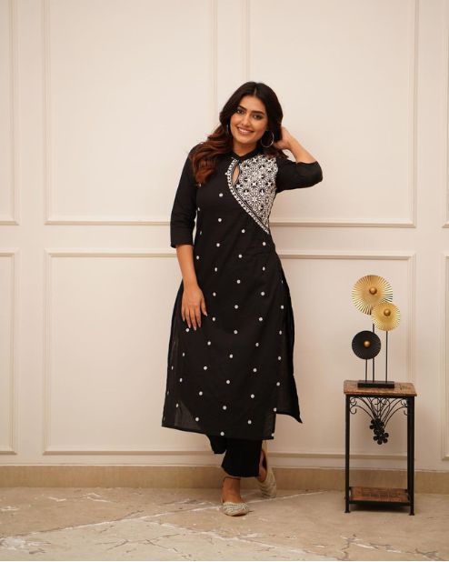 Black and White Printed Kurti With Pant