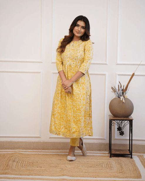 Yellow Floral Print Kurti With Pant