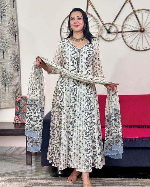 White Floral Print Anarkali Kurti Set